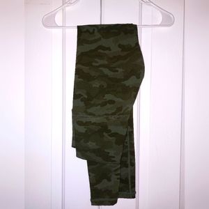 Army print leggings
